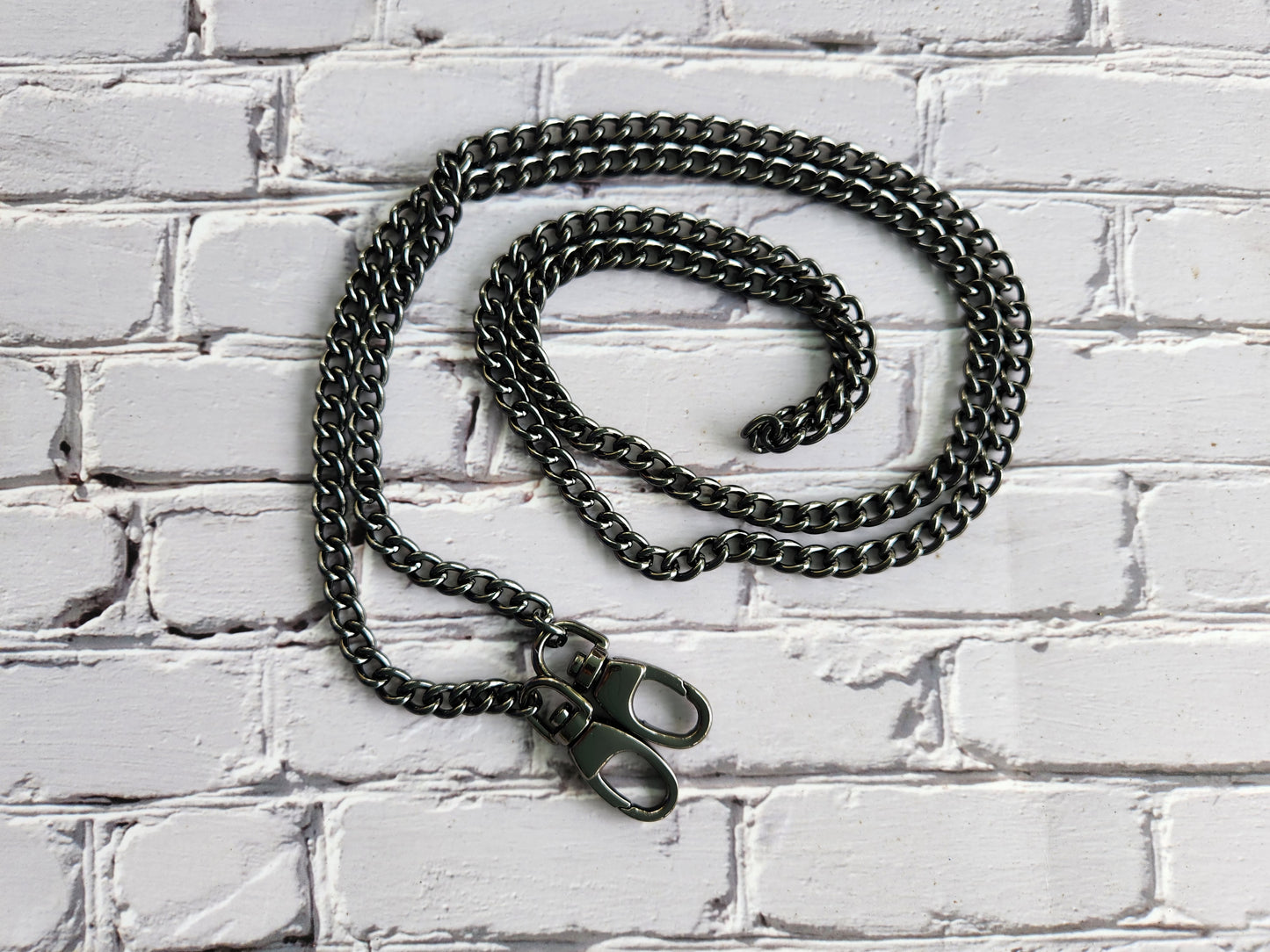 Crossbody chains 44"